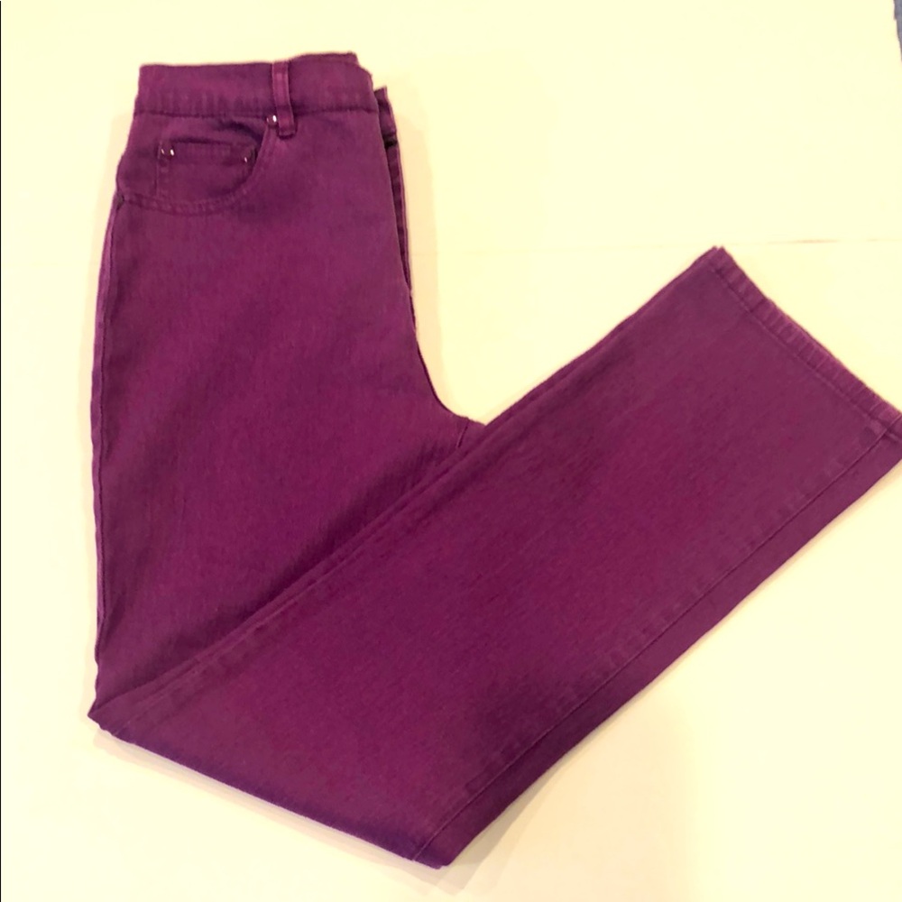 DG2 by Diane Gilman Boot Cut Jeans – Magenta – Size 10 – NWOT - Never Worn